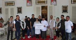 Askrindo Group Serahkan Bantuan Untuk Korban Gempa Cianjur